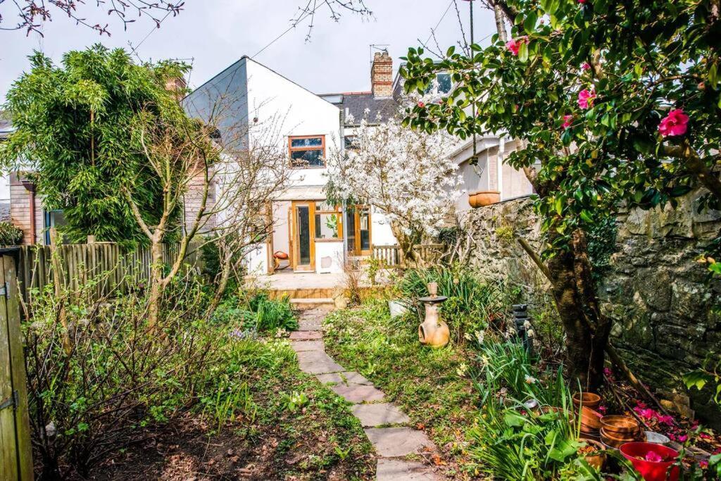 Villa Gorgeous Victorian House Sleeps 6 In Cardiff Extérieur photo