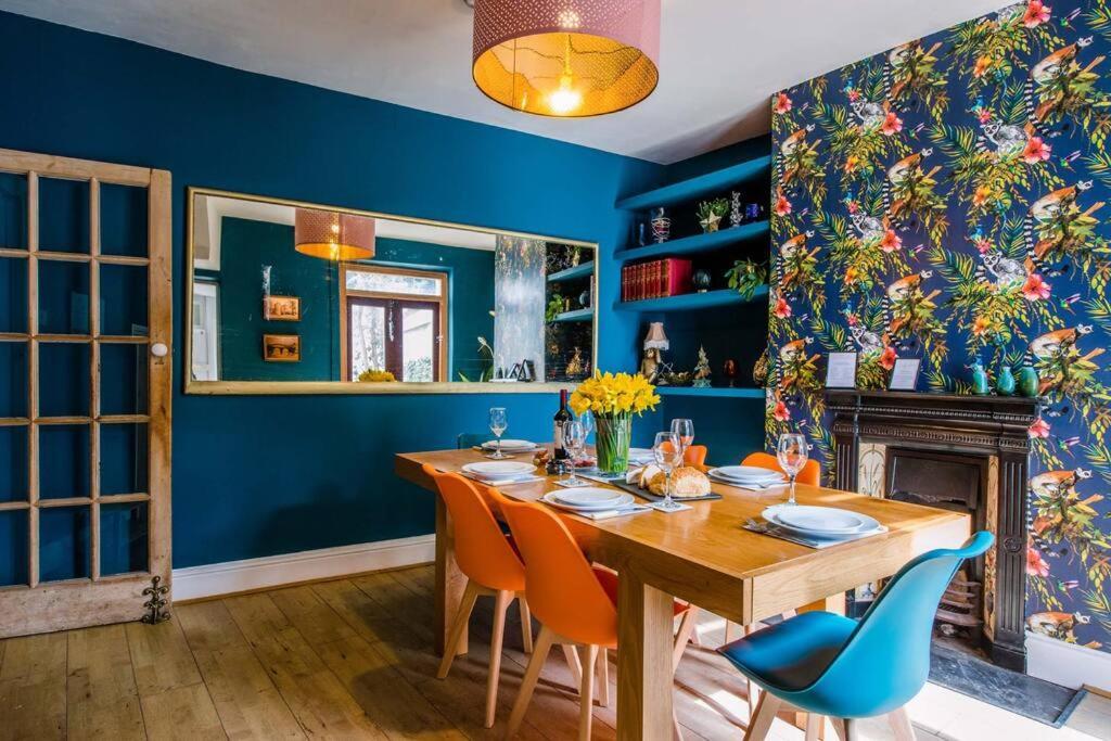 Villa Gorgeous Victorian House Sleeps 6 In Cardiff Extérieur photo
