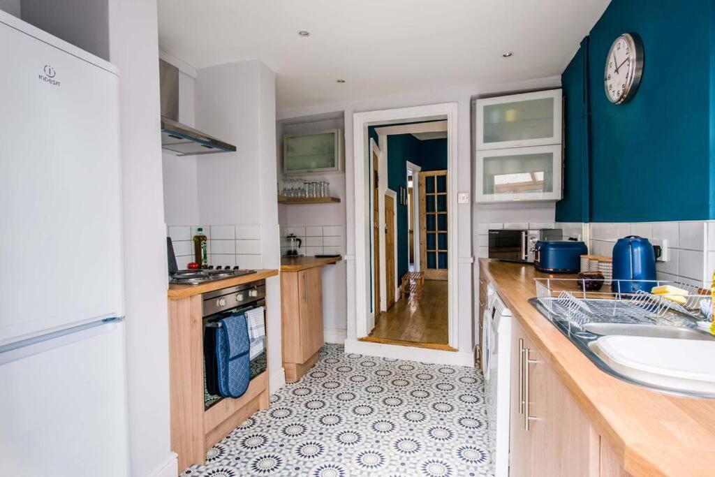 Villa Gorgeous Victorian House Sleeps 6 In Cardiff Extérieur photo